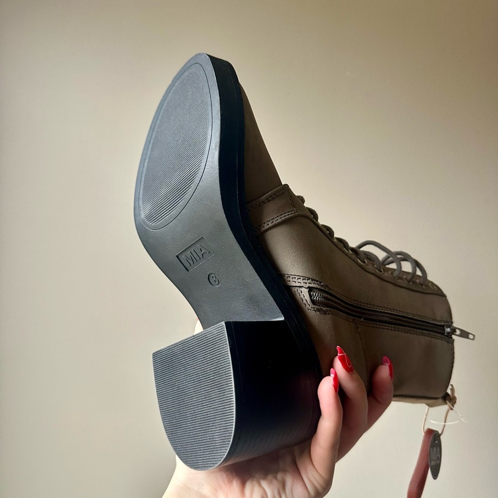 MIA Heeled Combat Boots - Picture 6 of 6